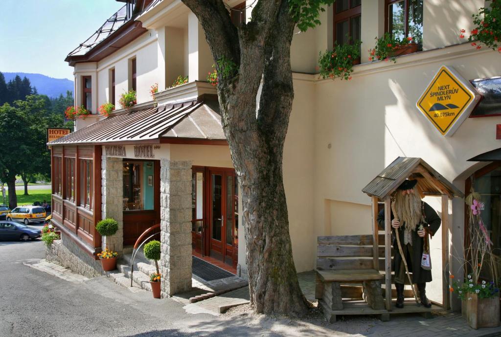 Hotel Pizzeria Belmonte Špindlerŭv Mlýn Exterior foto